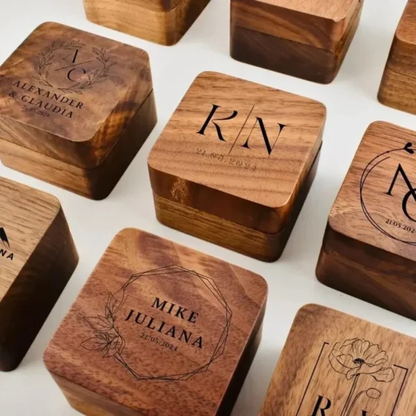 1pcs Free Custom Wooden Ring Box Personalized customization Wedding Anniversary Gift Walnut Wood Rings Box Engraved Engagement